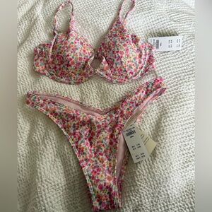 Hollister bathing suit